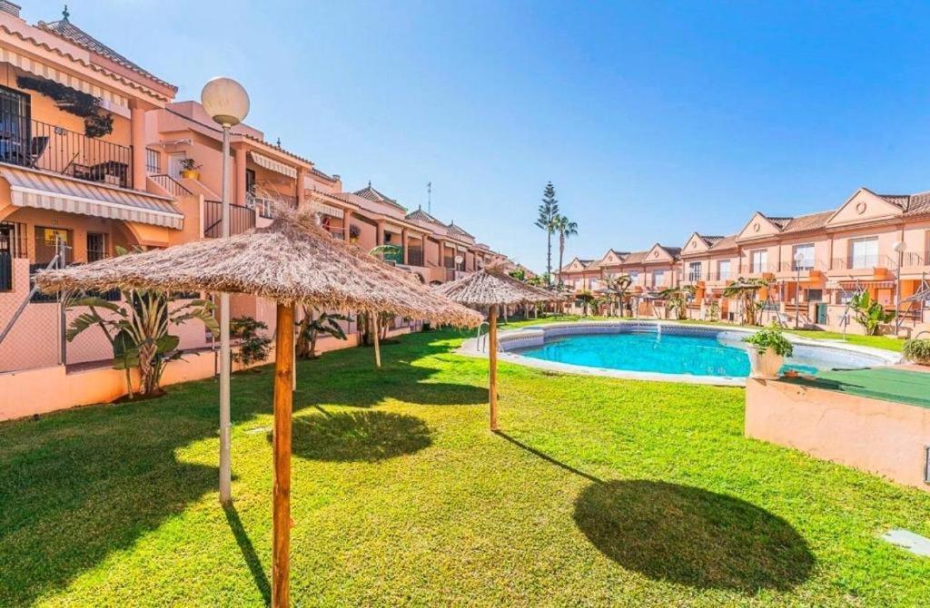 Apartamento Al Andalus. La Barrosa. Chiclana de la Frontera Extérieur photo